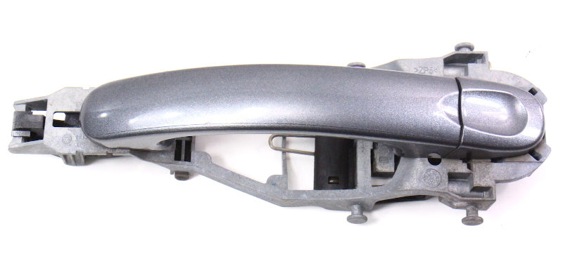 LH Exterior Door Handle 05-10 VW Jetta MK5 Sportwagen LD7X Gray - 1K0 837 885 A