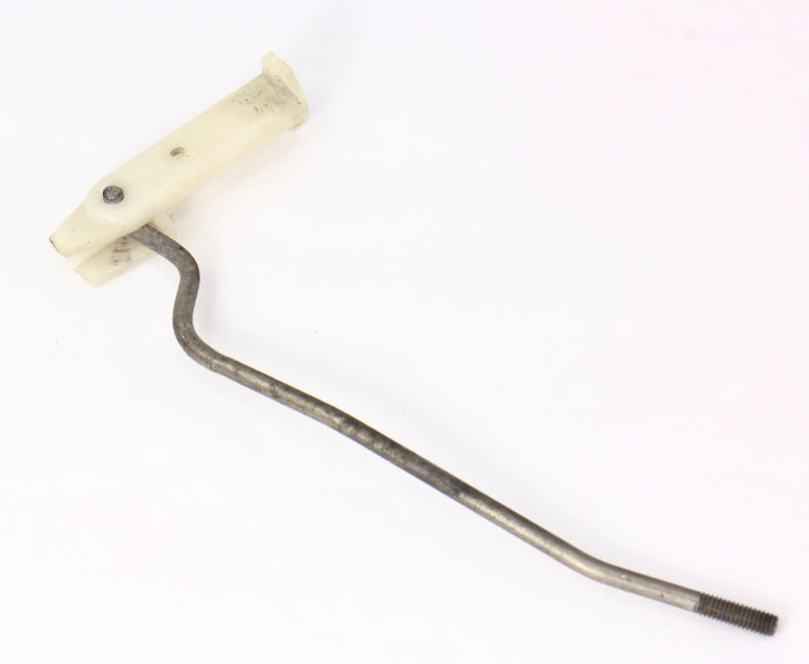 RH Door Latch Lock Pin Plastic Linkage Rod 75-84 VW Rabbit Jetta Cabriolet Mk1