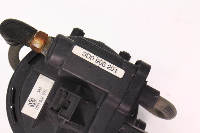 Leak Detection Pump 04-06 VW Phaeton - Emissions - Genuine -  3D0 906 201 / 271