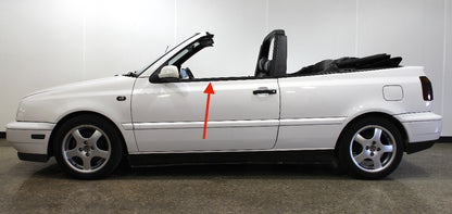 LH Exterior Window Door Scraper Trim Molding Seal 95-02 VW Cabrio Mk3 - Genuine
