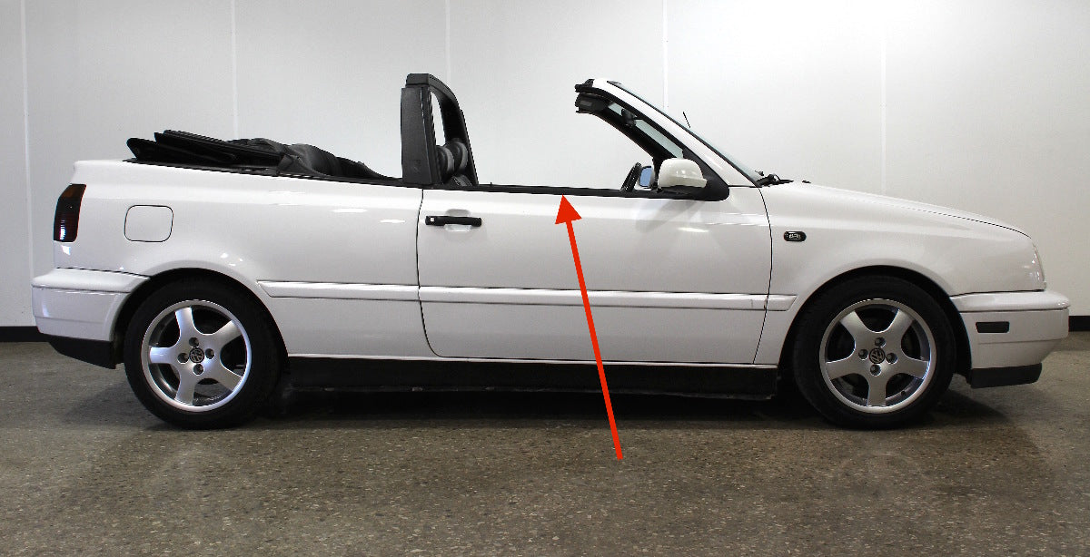RH Exterior Window Door Scraper Trim Molding 95-02 VW Cabrio Mk3 - Genuine
