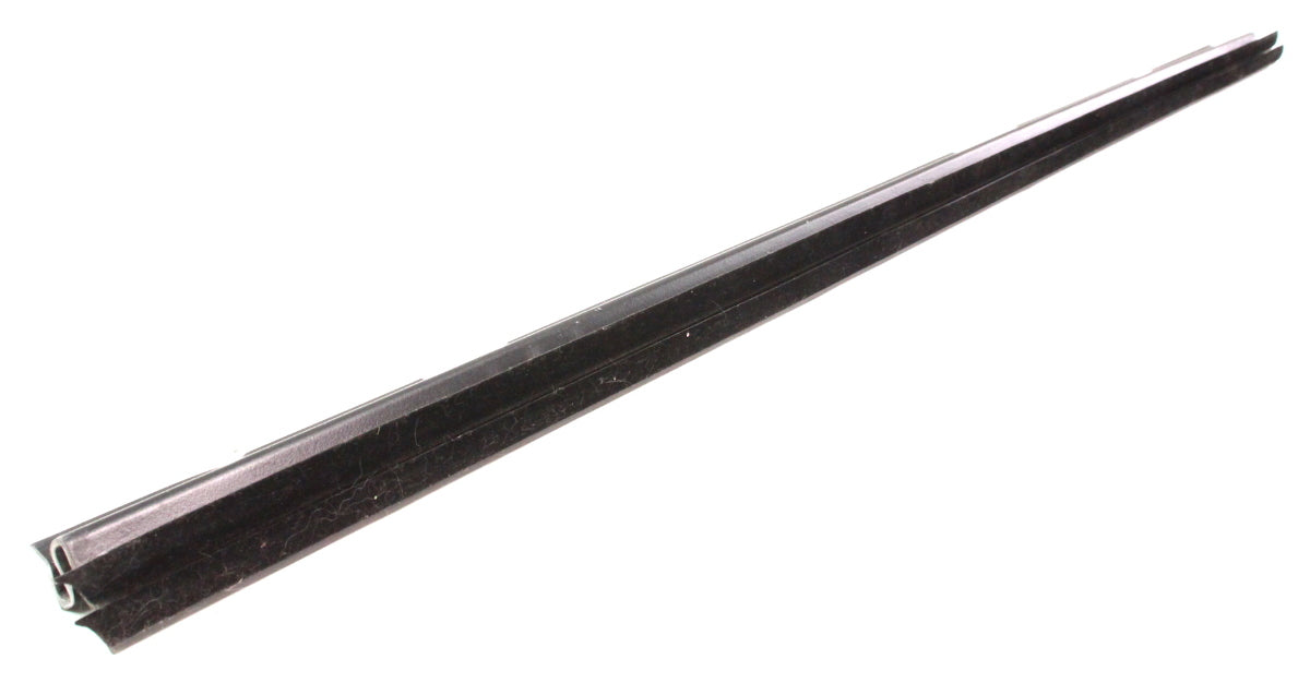 LH Front Door Panel Window Scraper Trim 05-10 VW Jetta Rabbit MK5 1K5 837 471 D