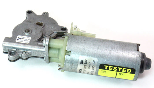 LH Seat Thigh Support Adjustment Motor 04-06 VW Phaeton - 0 130 002 582