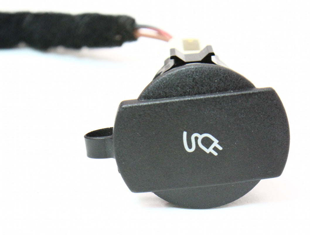 Trunk Hatch 12V Power Outlet Lighter VW Jetta Rabbit Golf MK5 Audi A3 ~ Genuine