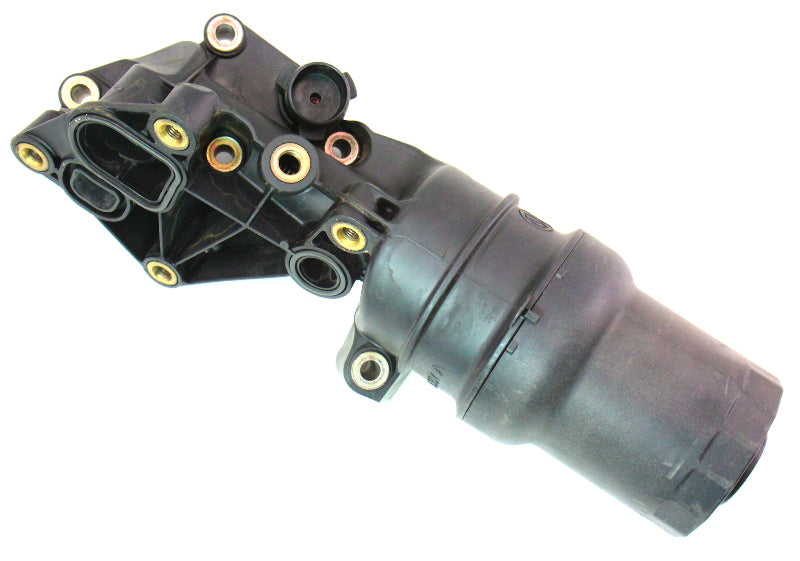 Oil Filter Housing 05-10 VW Jetta Golf Rabbit MK5 2.5 2.5L - 07K 115 397 A