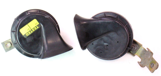 Hella Low & High Tone Horn Set 93-99 VW Jetta Golf GTI MK3 Cabrio - Genuine
