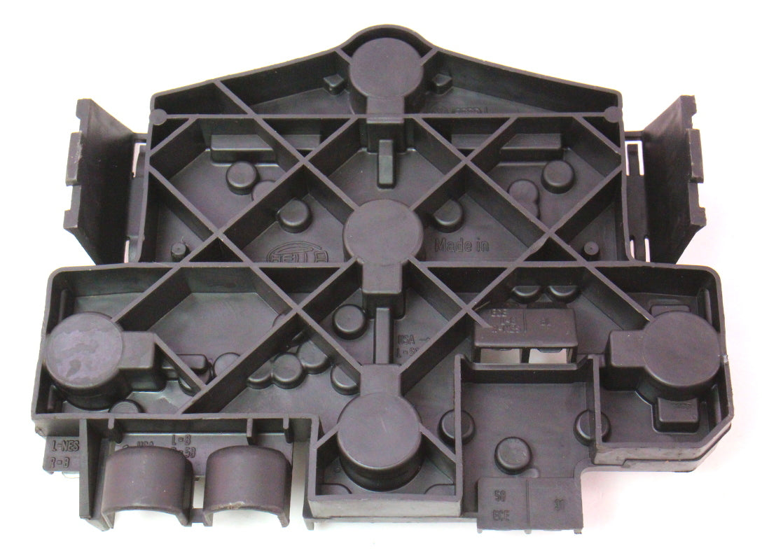 LH Tail Light Lamp Bulb Holder Tray Board 85-92 VW Jetta MK2 - 165 945 257 B