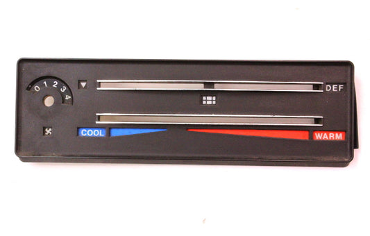 Climate Temp Control Trim Panel 1979 Audi 80 - 811 820 073 / 321 919 395