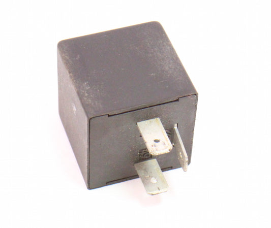 Relay 21 Turn Signal Flasher VW Audi Jetta Golf GTI Passat Vanagon 111 953 227 D