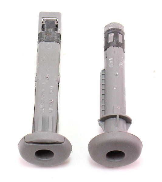 Rear Seat Head Rest Post Hole Inserts VW Jetta Golf MK4 Passat 1J0 886 920 D/B
