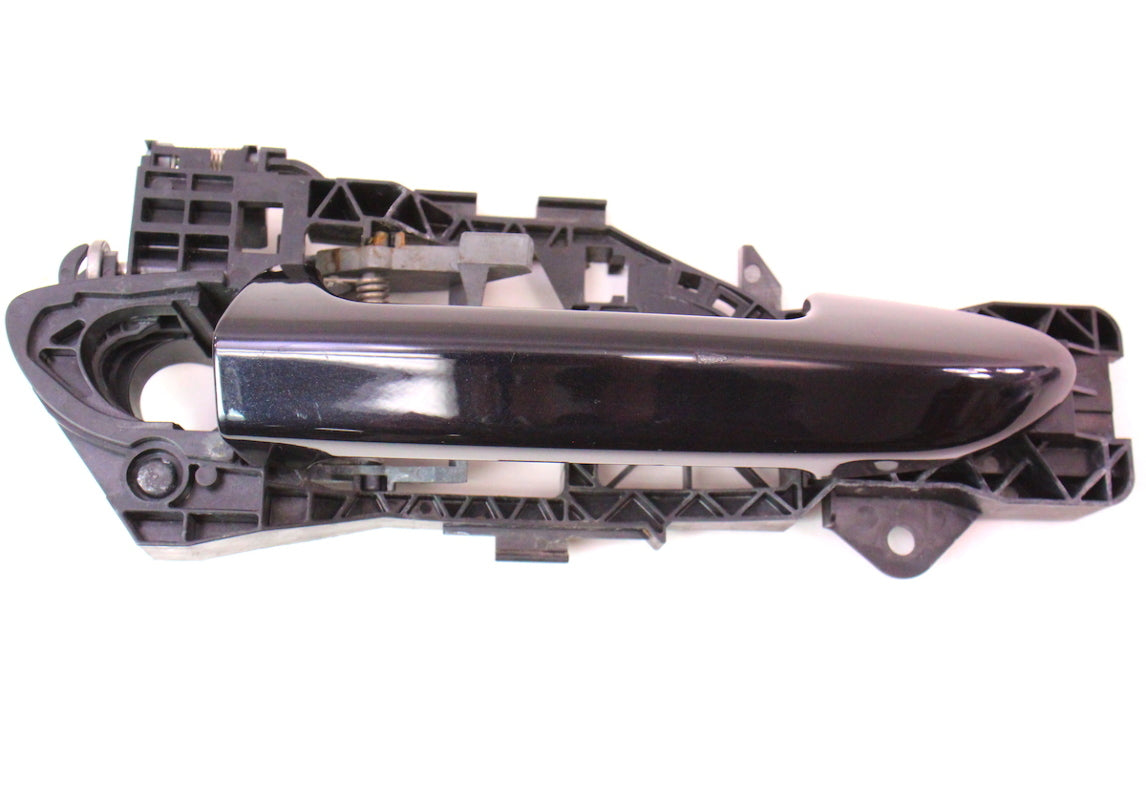 RH Exterior Door Handle 06-10 VW Passat B6 - LA7T United Gray - 3C0 837 886 G