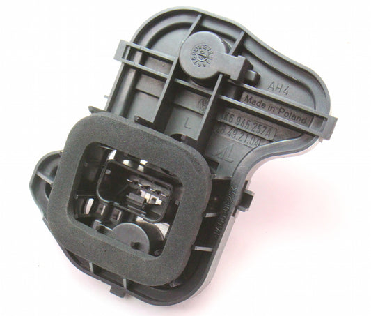 LH Outer  Tail Taillight Bulb Socket Tray 06-09 VW Rabbit GTI MK5 1K6 945 257 A