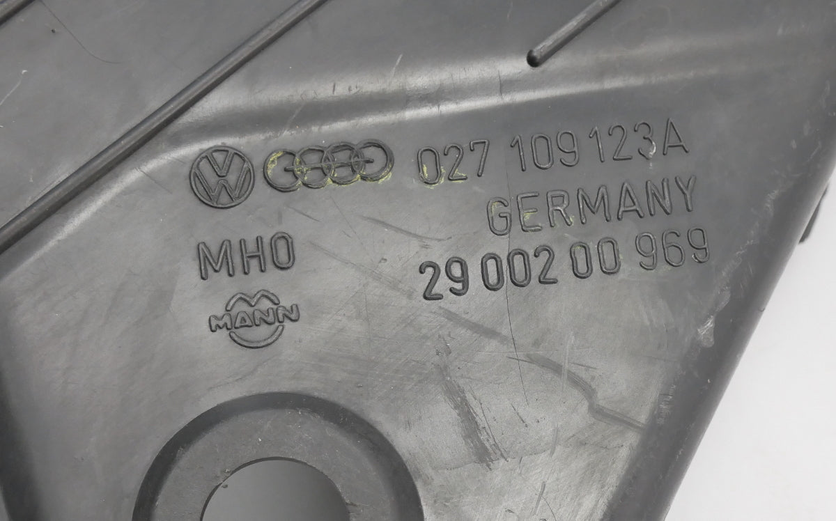 Upper Timing Cover 87-89 VW Jetta GLI GTI MK2 1.8 16v Genuine - 027 109 123 A