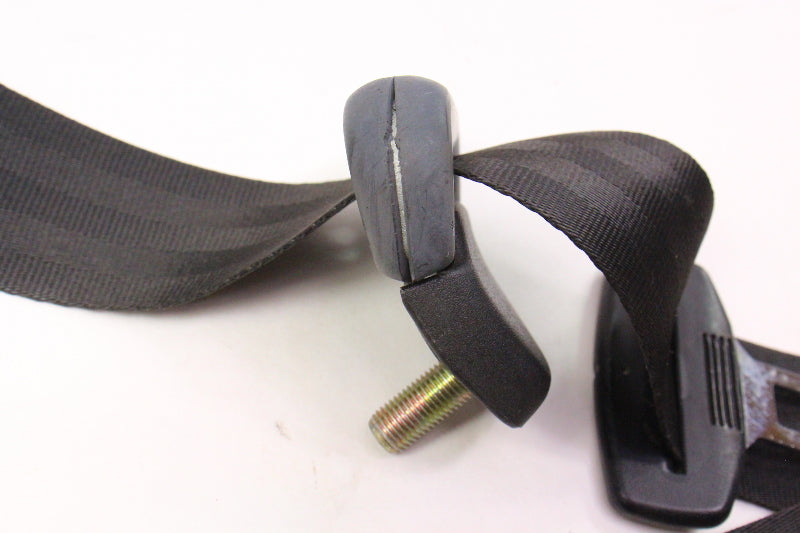 LH Rear Seat Belt SeatBelt 85-92 VW Jetta Golf MK2 - Genuine - 167 857 805 A