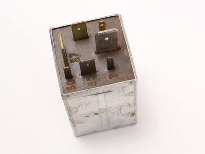 Hella Quick Start Relay VW Jetta Rabbit MK1 Diesel . Genuine . 909 875-02