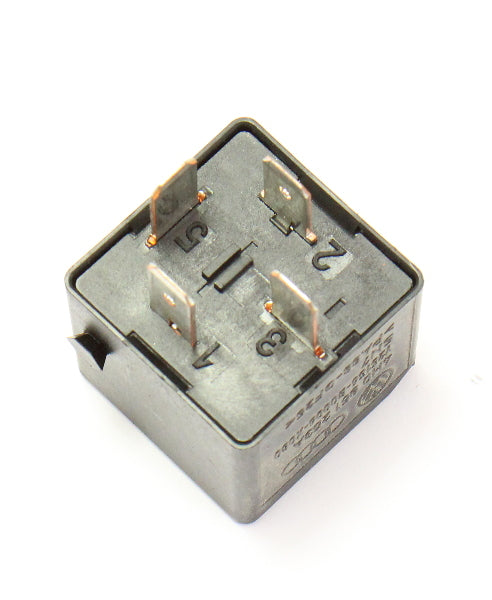 # 645 VW Audi Relay Passat Jetta Golf A4 A6 - Genuine - 4H0 951 253 A