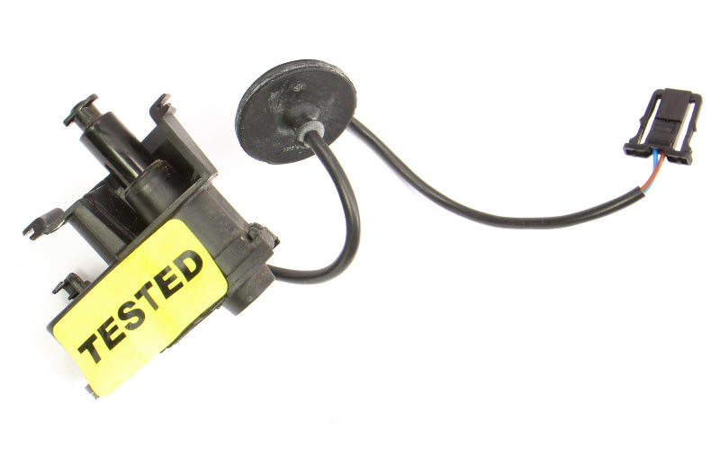 Fuel Gas Door Actuator Release 11-20 VW Jetta Golf GTI MK6 Passat 5C6 810 773 K
