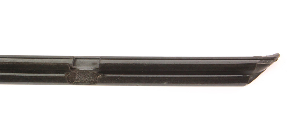 LH Rear Window Scraper Upper Door Panel Trim 11-18 VW Jetta MK6 Sdn 5C6 839 479