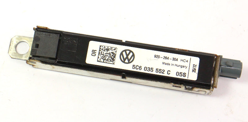 RH Rear Antenna Booster 11-18 VW Jetta MK6 Sedan - Genuine - 5C6 035 552 C