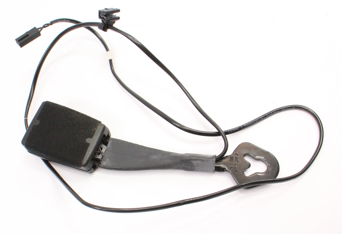 RH Front Seat Belt Receiver Buckle 11-18 VW Jetta MK6 Sedan 5C6 857 756 K