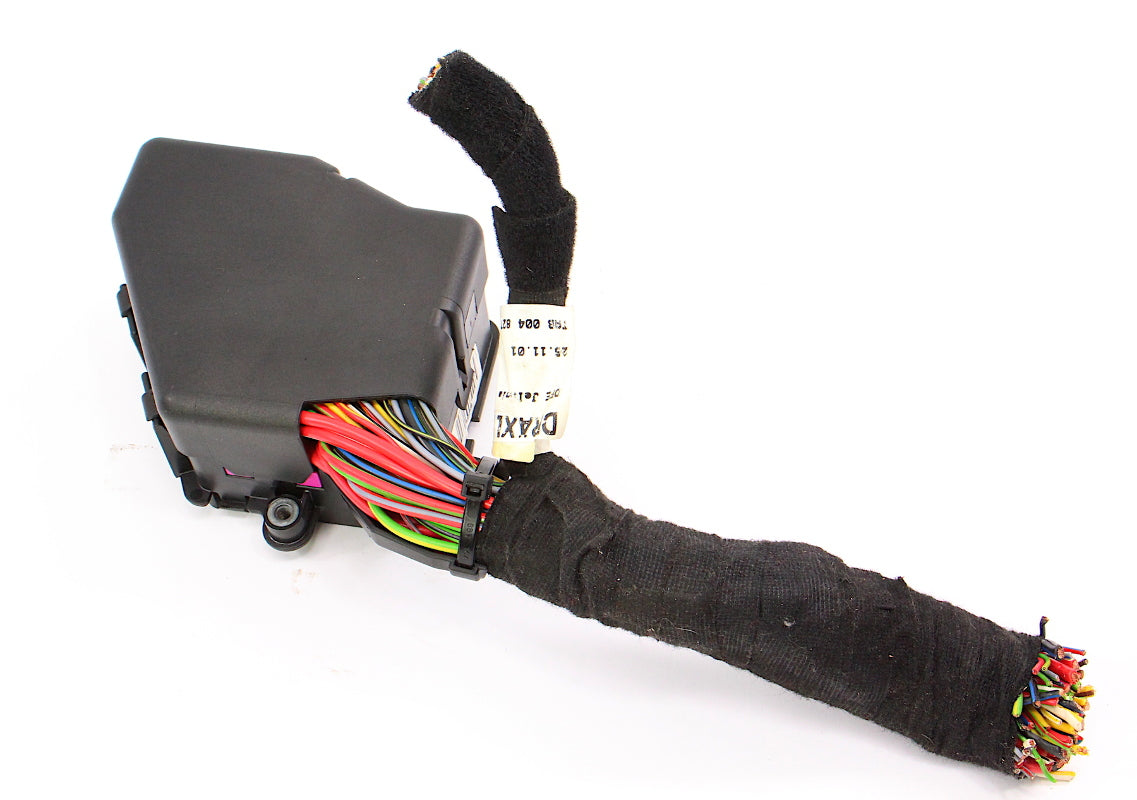 Under Dash Fuse Box Panel & Wiring Harness Pigtail 01-05 VW Passat B5.5 Genuine