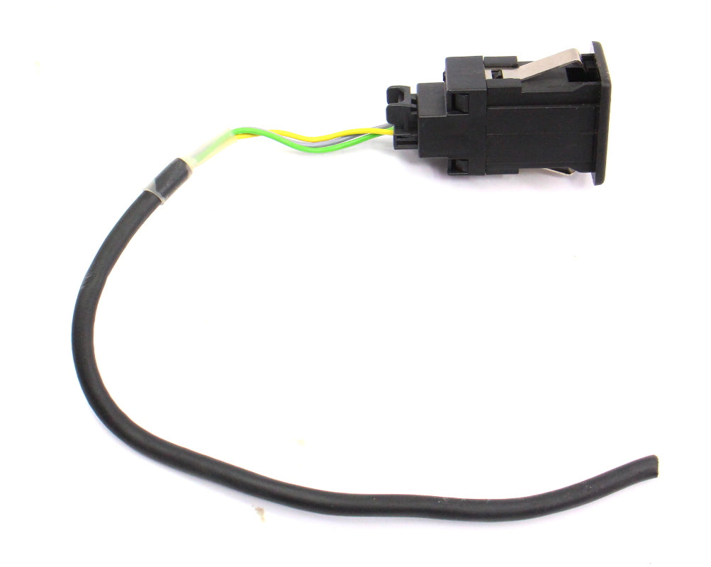 Aux Mp3 Input Headphone Plug 05-14 VW Jetta Rabbit Golf GTI MK5 MK6 5M0 035 724