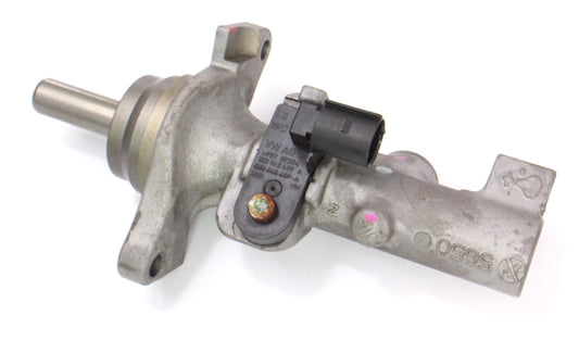 Brake Master Cylinder 09-18 VW Jetta MK5 MK6 - 22mm FTE - 5650 - Genuine
