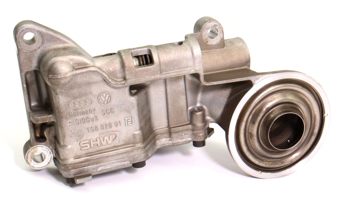 Engine Oil Pump 05-11 Audi A4 A6 BKH 3.2 V6 - Genuine - 06E 115 105 G