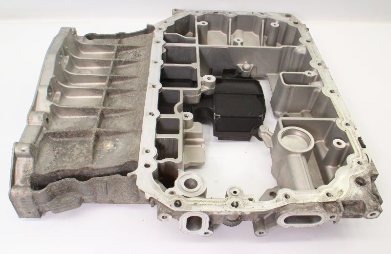 Upper Oil Pan 05-06 Audi A4 A6 BKH 3.2 V6 - Genuine - 06E 103 603 C