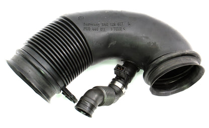 Air intake Boot Tube Hose Elbow 96-99 VW Jetta GTI VR6 Passat B4 - 3A0 129 627 K