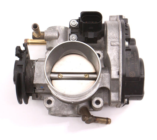 Throttle Body 99-01 VW Jetta Golf Beetle MK4 2.0 AEG - Genuine - 06A 133 066 E
