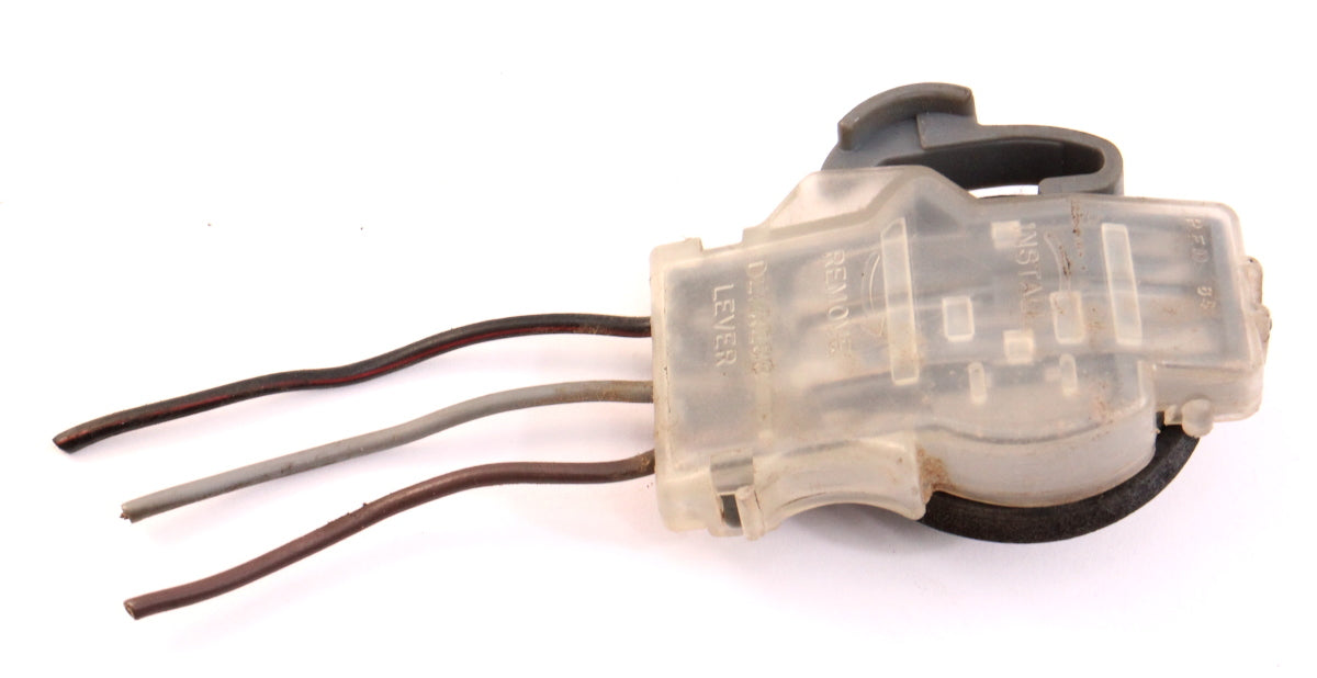3 Wire Tail Light Bulb Socket Holder Plug 81-92 VW Rabbit Golf GTI MK1 MK2