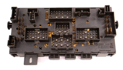 Fuse Box Panel Relay Block 85-90 VW Jetta Golf GTI MK2 - 171 941 813 D  / 821 D