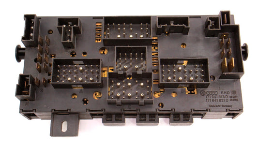 Fuse Box Panel Relay Block 85-90 VW Jetta Golf GTI MK2 - 171 941 813 D  / 821 D