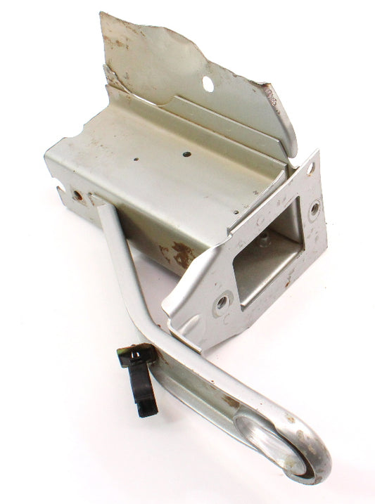 RH Front Frame Rail Horn Body Section Bumper Mount 97-03 VW EuroVan - Genuine