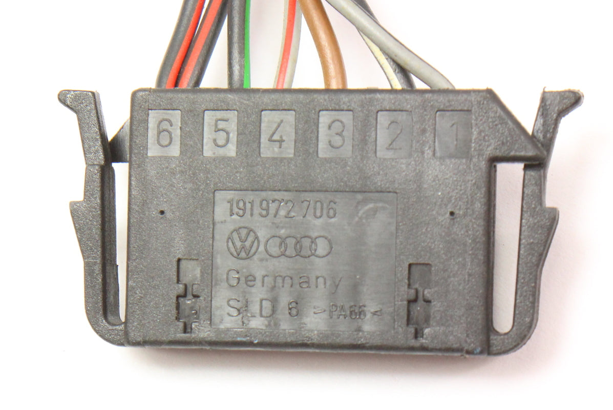 LH Tail Light Wiring Plug Pigtail 95-97 VW Passat B4 - Genuine - 191 972 706