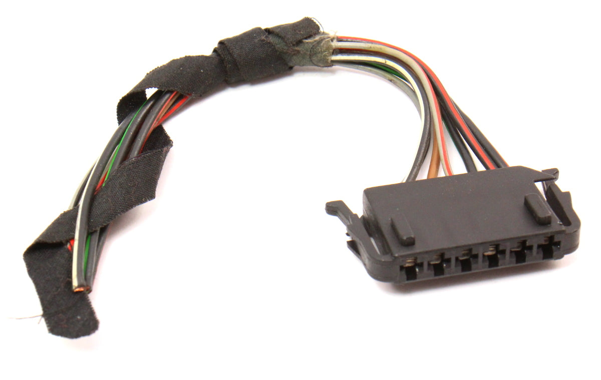 LH Tail Light Wiring Plug Pigtail 95-97 VW Passat B4 - Genuine - 191 972 706