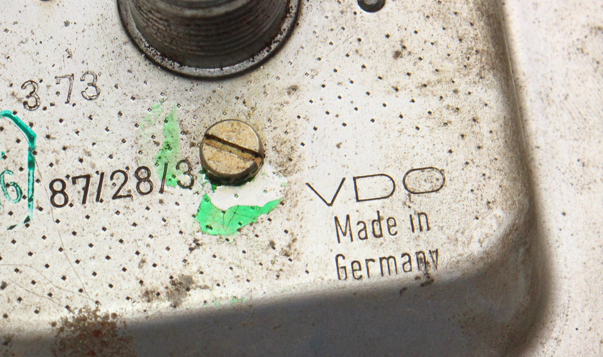 Gauge Cluster Speedometer 73-79 Audi Fox AT Gas - Genuine - 839 919 035 E