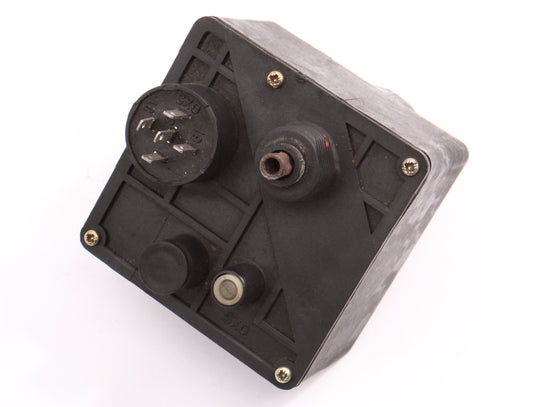 EGR Speedometer Box 1979 VW Bus Transporter Bay Window - Genuine - 211 957 901
