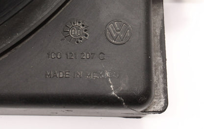 Engine Radiator Cooling Fans Shroud 98-05 VW New Beetle ~ 1C0 121 207 C ~