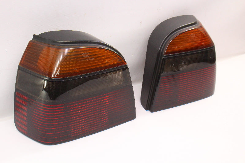 Smoked Tail Light Set 93-99 VW Golf GTI Cabrio Taillight MK3 ~ 1EM 945 095/096 A