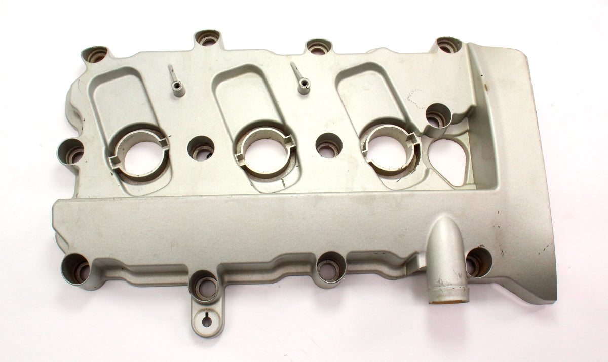RH Valve Cover 05-09 Audi A4 A6 3.2 V6 BKH - Genuine - 06E 103 472 J