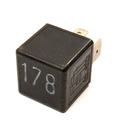 ABS Power Relay # 178 VW Jetta Golf Corrado Passat B3 B4 - 357 927 843