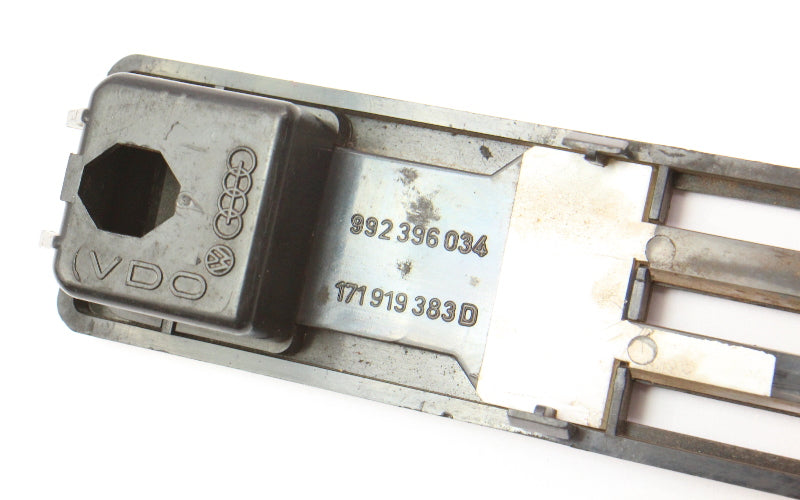 Climate Temp Controls Trim Face Plate 75-80 VW Rabbit MK1 Early ~ 171 919 383 D
