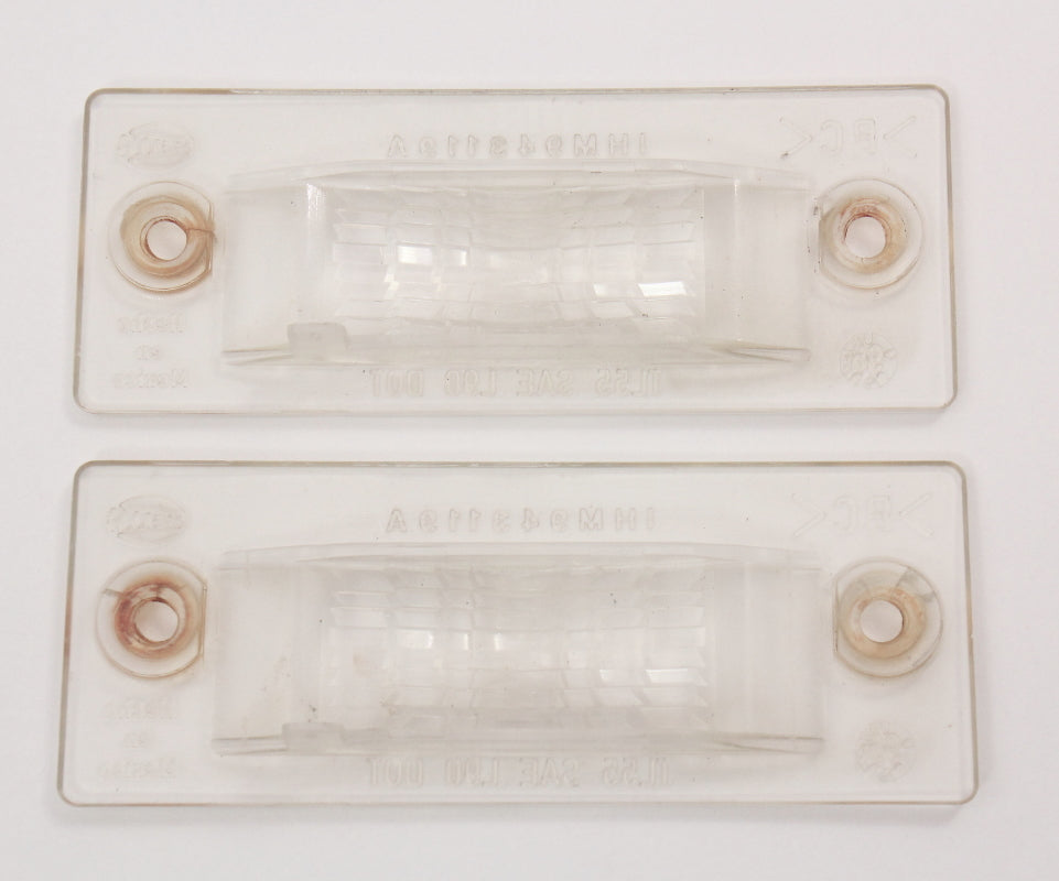 License Plate Light Lamp Lens 93-99 VW Golf GTI MK3 / 95 Cabrio - 1HM 943 119 A