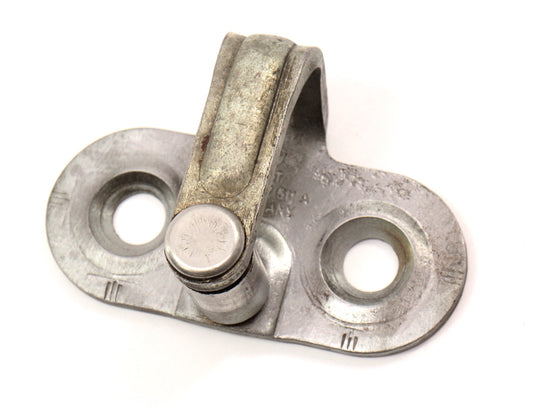 Hatch Receiver Striker Latch 95-97 VW Passat Wagon B4 Genuine - 333 827 511 A