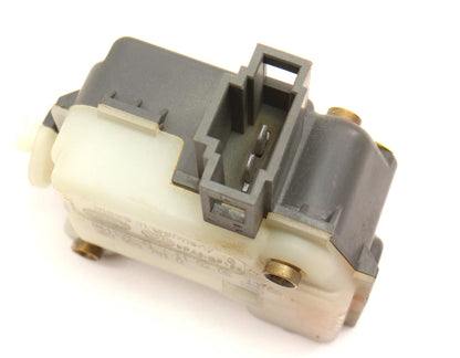 Hatch Glass Latch Actuator 04-07 VW Touareg - Genuine - 3B0 959 781 D