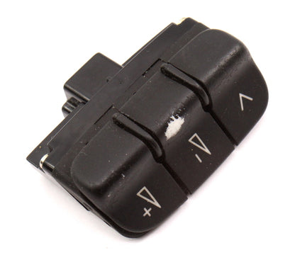 RH Steering Wheel Radio Control Buttons 02-04 Audi S6 A6 Allroad ~ 8E0 951 527 A