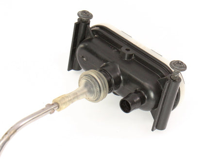 Gas Door Actuator Lock VW Passat 96-97 Vacuum Lock Plunger 3A5 862 160 A