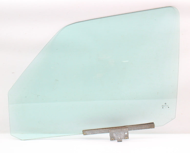 LH Front Side Window Door Exterior Glass 88-92 VW Jetta Golf 4 Door Mk2 Genuine